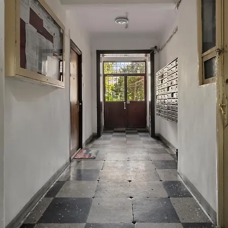 Square Retreat 아파트 부쿠레슈티